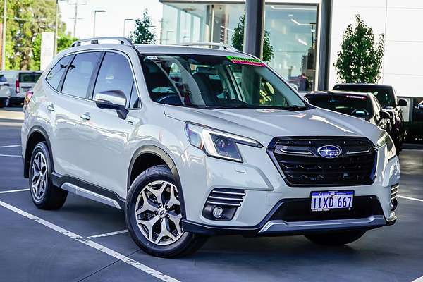 2023 Subaru Forester Hybrid L S5