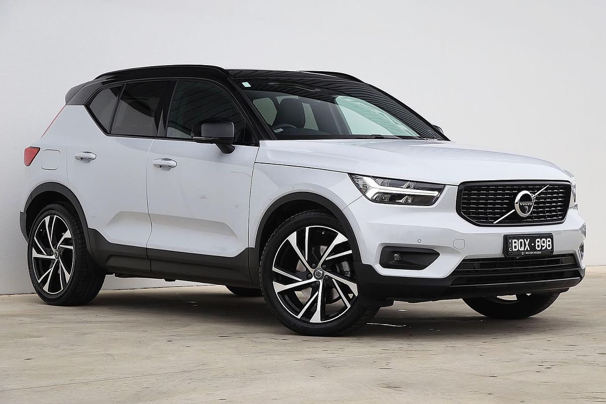 2021 Volvo XC40 T5 R-Design