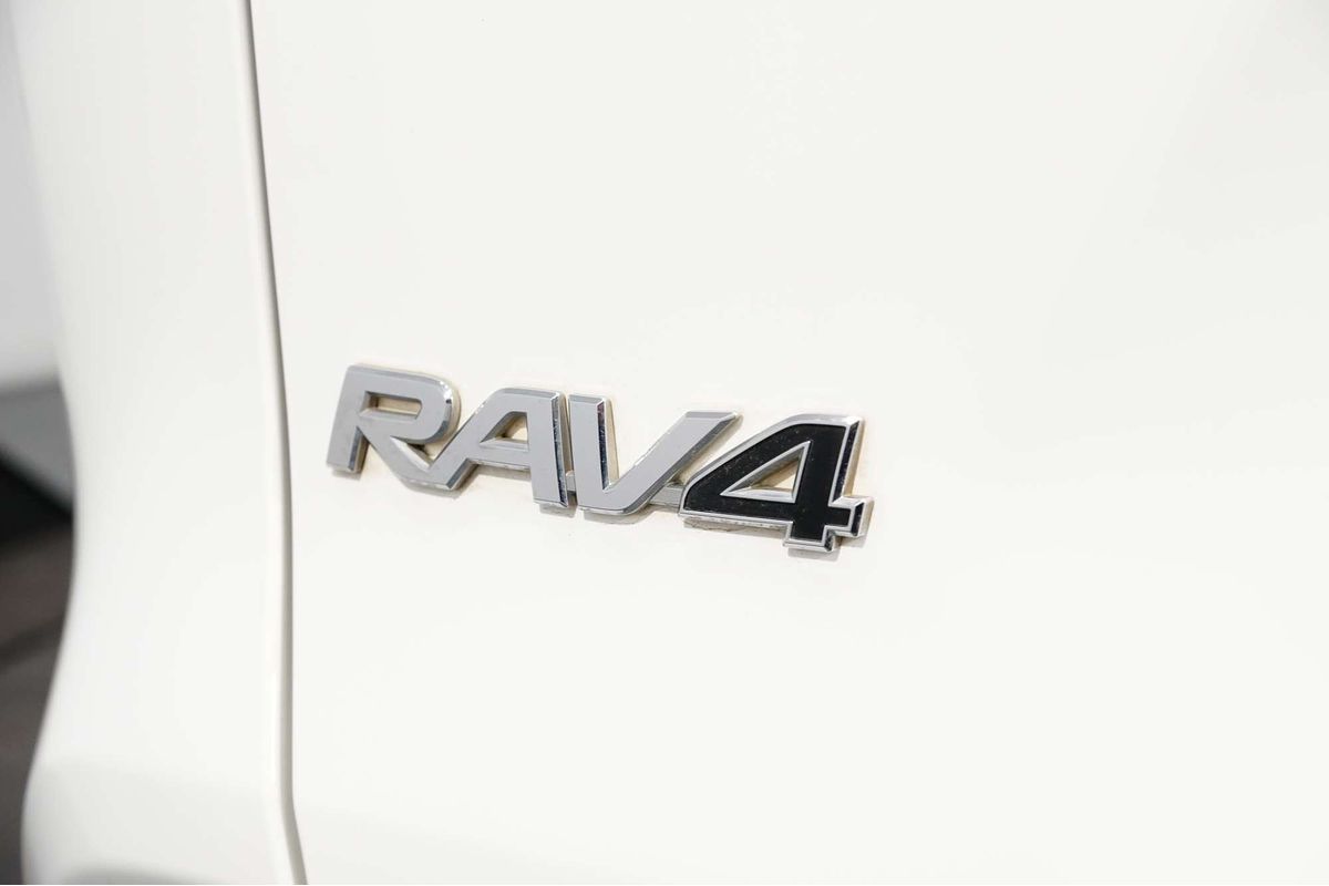 2021 Toyota RAV4 GX AXAH52R