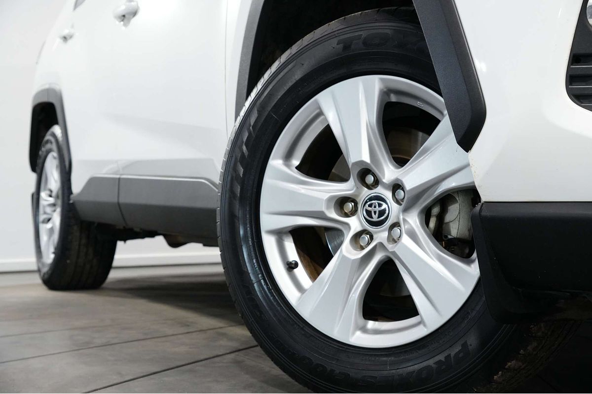 2021 Toyota RAV4 GX AXAH52R