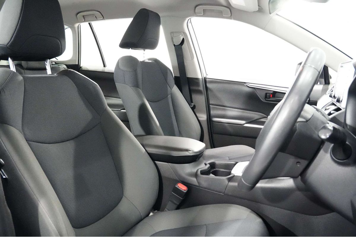 2021 Toyota RAV4 GX AXAH52R