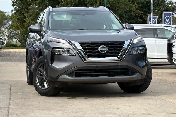 2024 Nissan X-TRAIL ST T33