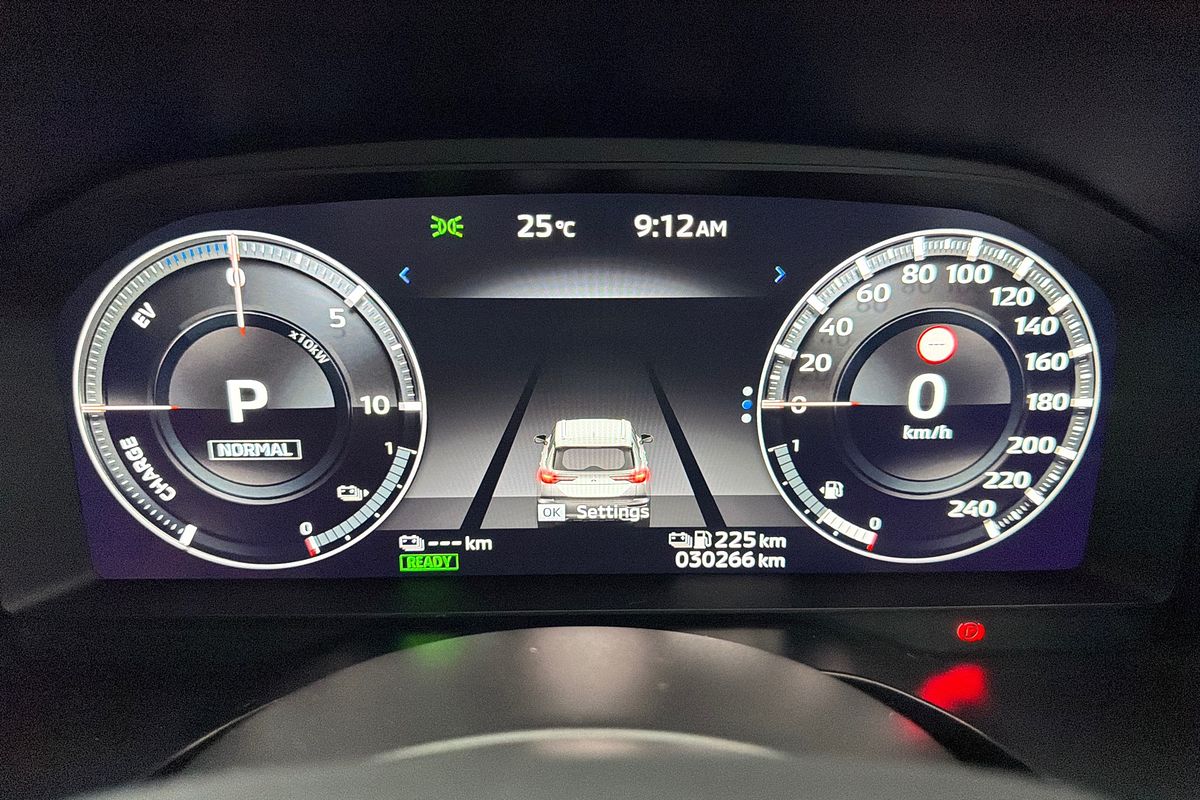 2023 Mitsubishi Outlander PHEV Exceed ZM