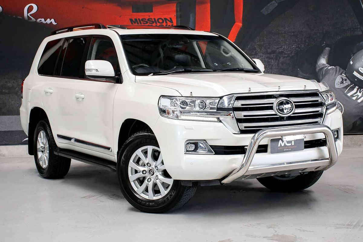 2020 Toyota Landcruiser Sahara VDJ200R