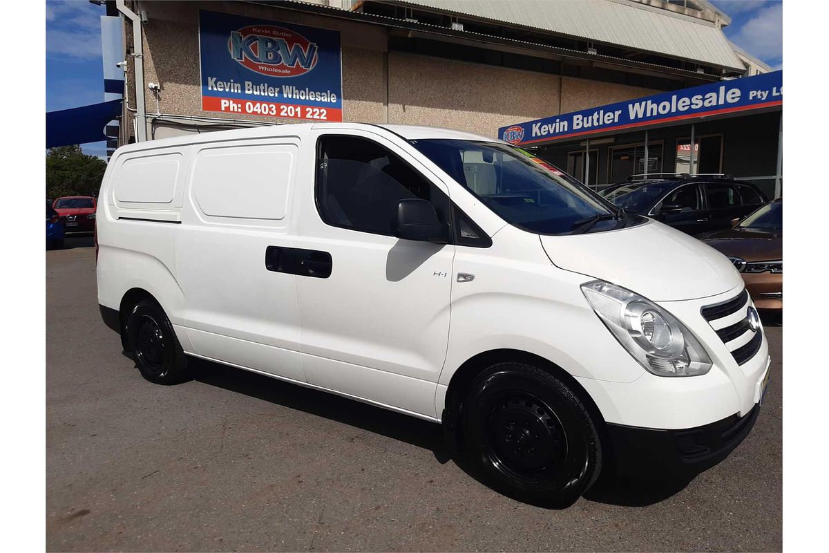 2016 Hyundai iLoad 3S LIFTBACK TQ SERIES 2 (TQ3) MY17