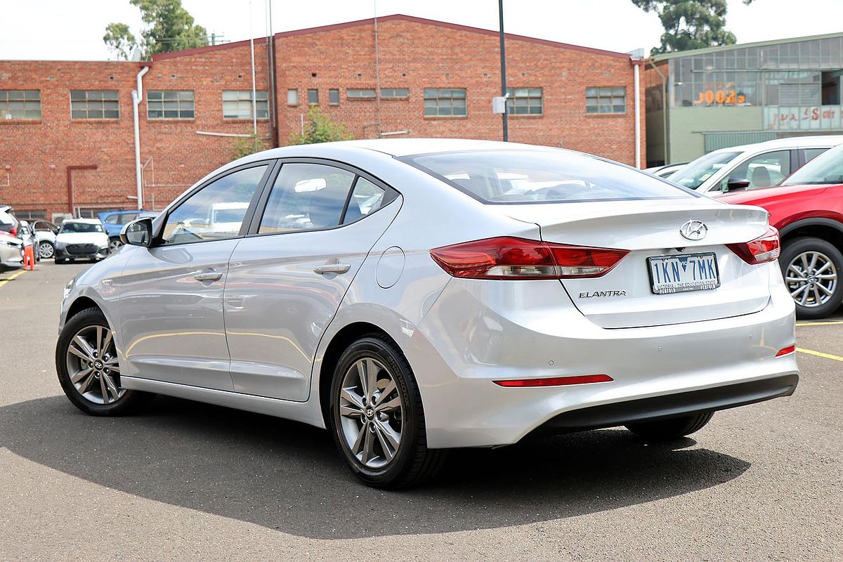 2016 Hyundai Elantra Active AD