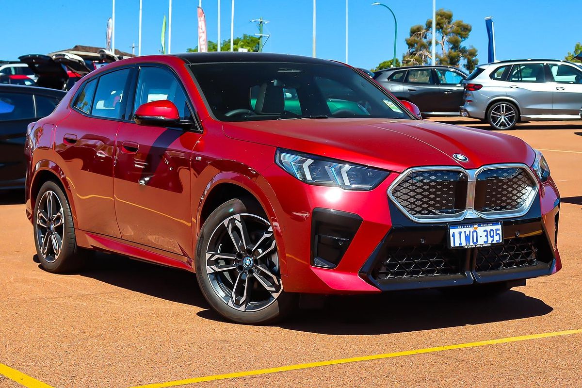 2024 BMW iX2 eDrive20 M Sport U10