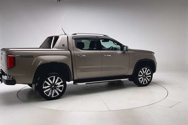 2024 Volkswagen Amarok TDI600 Aventura NF 4X4 thumb-2