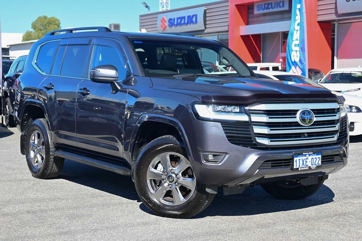 2022 Toyota Landcruiser VX FJA300R