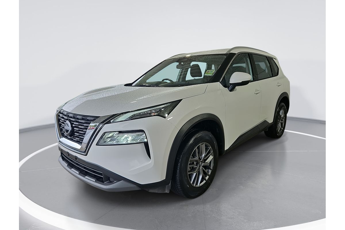2024 Nissan X-TRAIL ST T33
