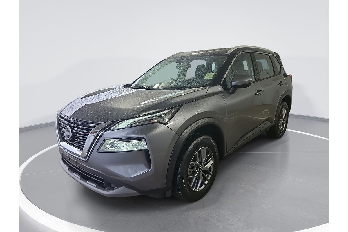 2024 Nissan X-TRAIL ST T33