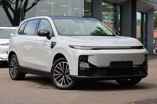 2025 Leapmotor B10 Style A12