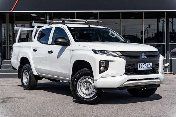 2018 Mitsubishi Triton GLX MR 4X4