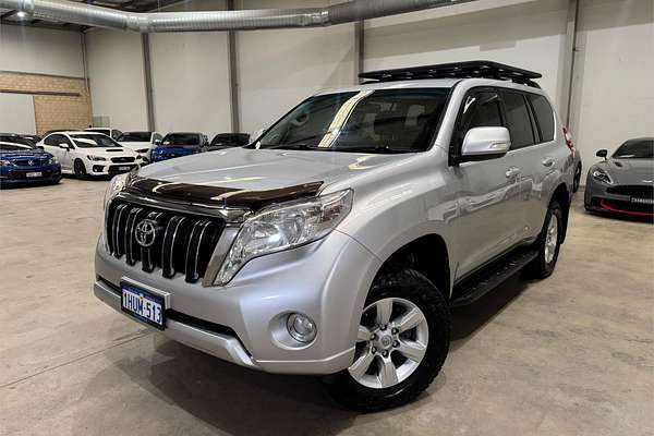 2016 Toyota Landcruiser GXL VDJ200R