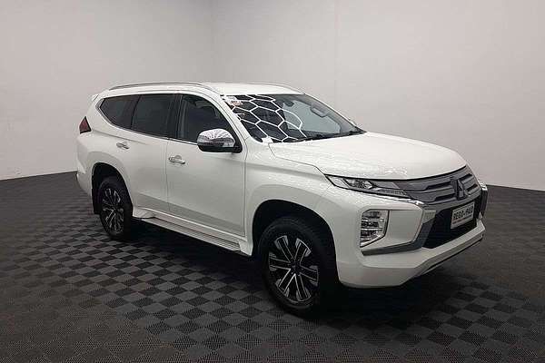 2022 Mitsubishi Pajero Sport GLS QF