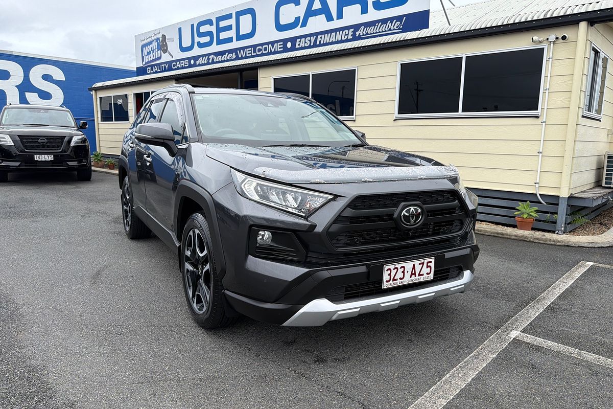2020 Toyota RAV4 Edge AXAA54R
