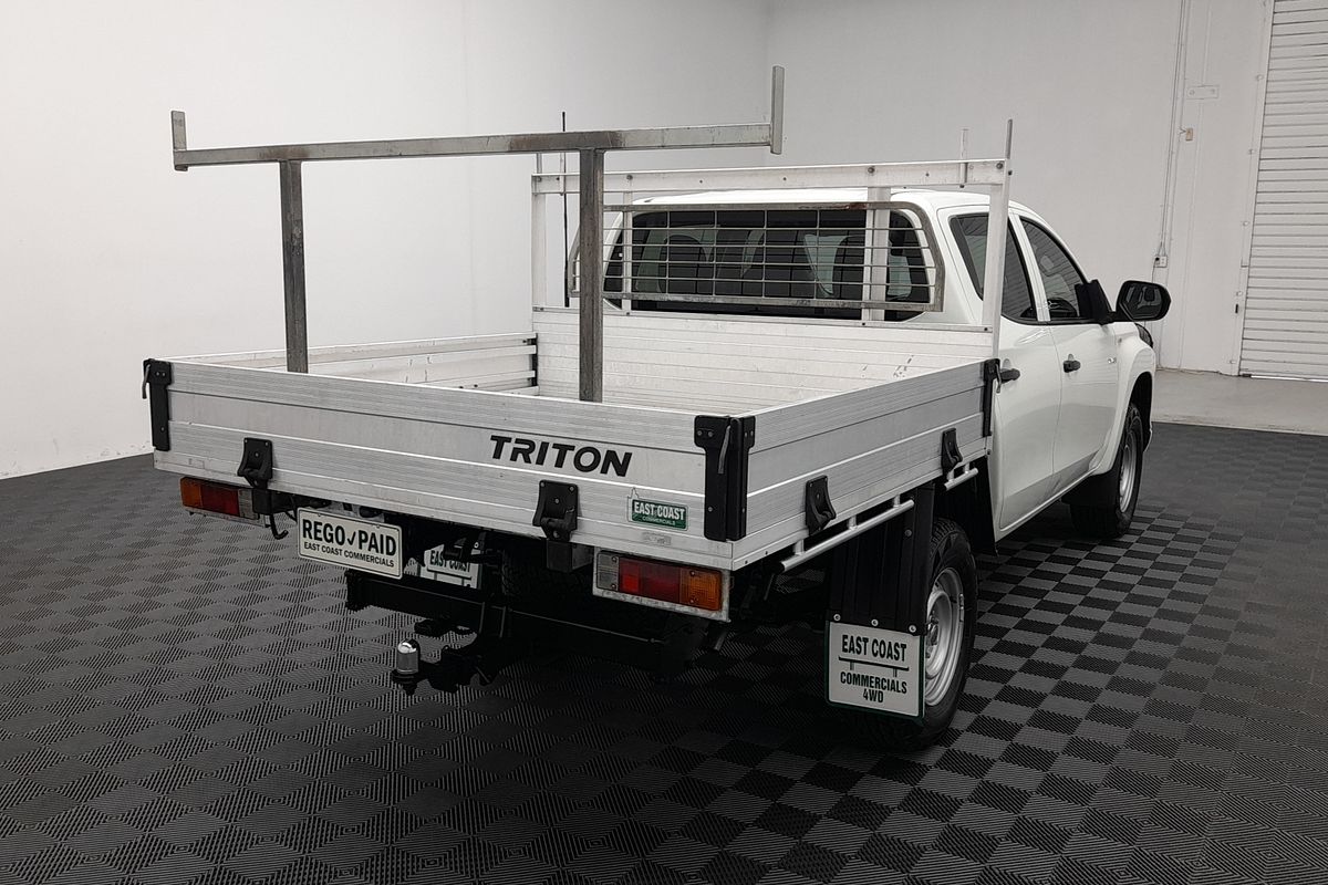 2021 Mitsubishi Triton GLX MR 4X4