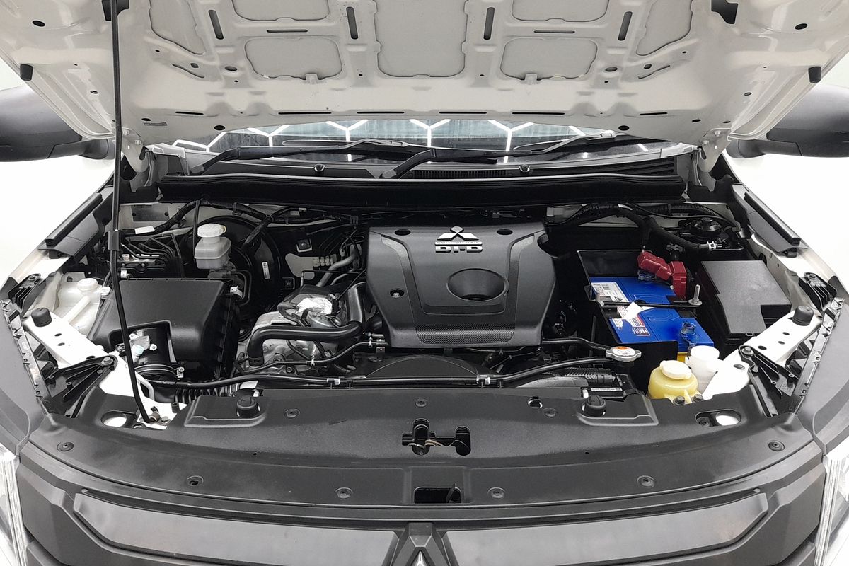 2021 Mitsubishi Triton GLX MR 4X4