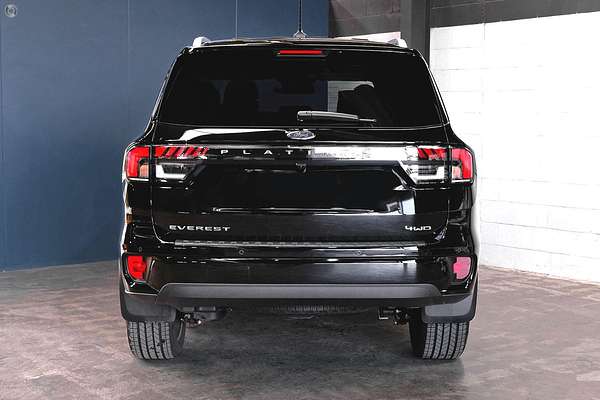 2024 Ford Everest Platinum 3.0L thumb-2