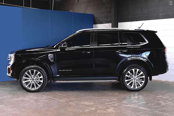 2024 Ford Everest Platinum 3.0L thumb-4