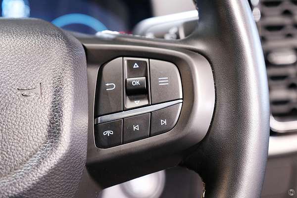 2024 Ford Everest Platinum 3.0L thumb-12