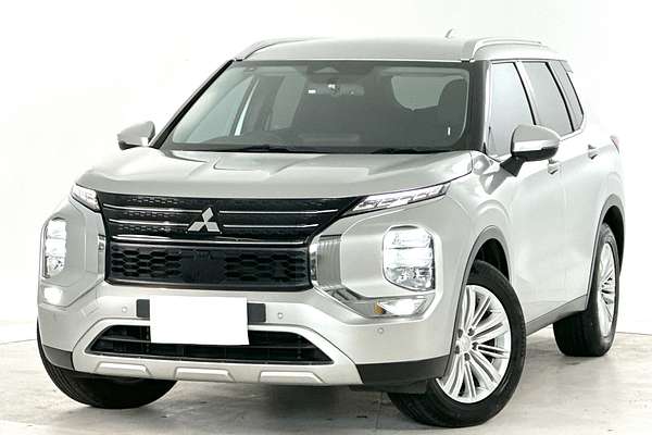 2022 Mitsubishi Outlander LS ZM