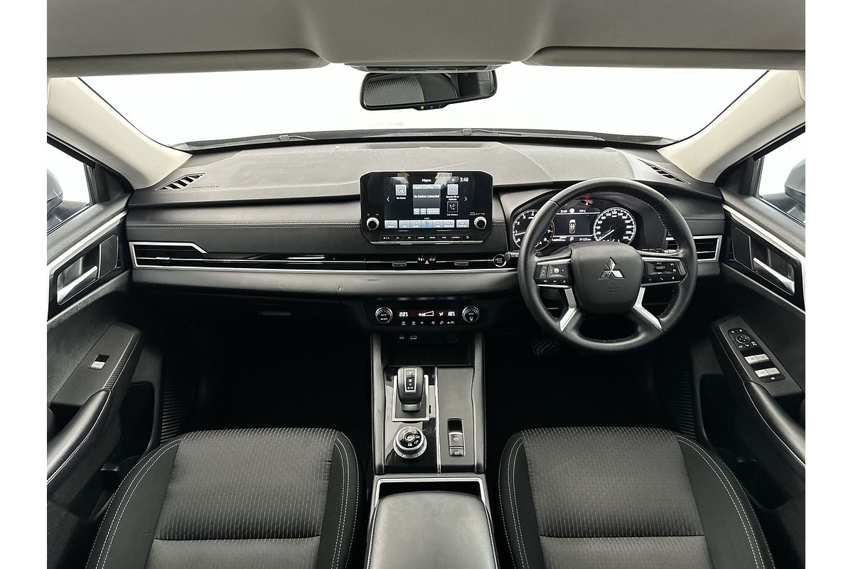 2022 Mitsubishi Outlander LS ZM