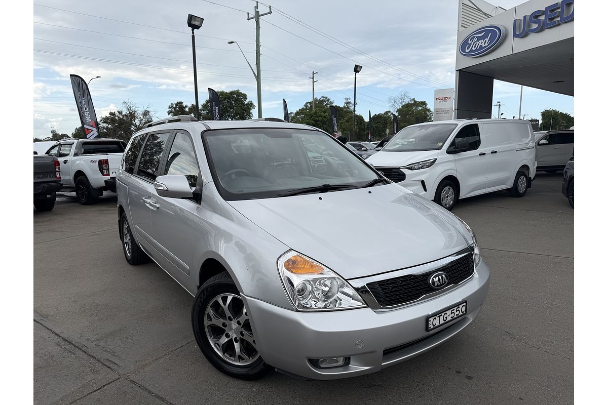2014 Kia Grand Carnival Platinum VQ