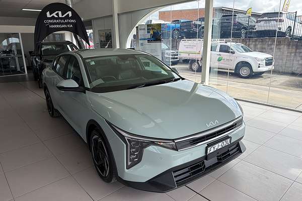 2025 Kia K4 Sport+ CL4m