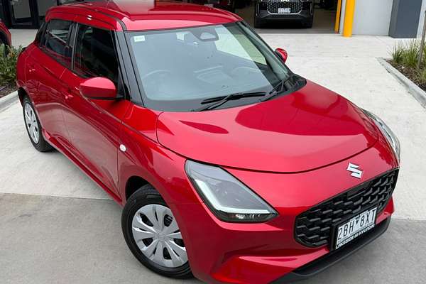 2024 Suzuki Swift Hybrid UZ