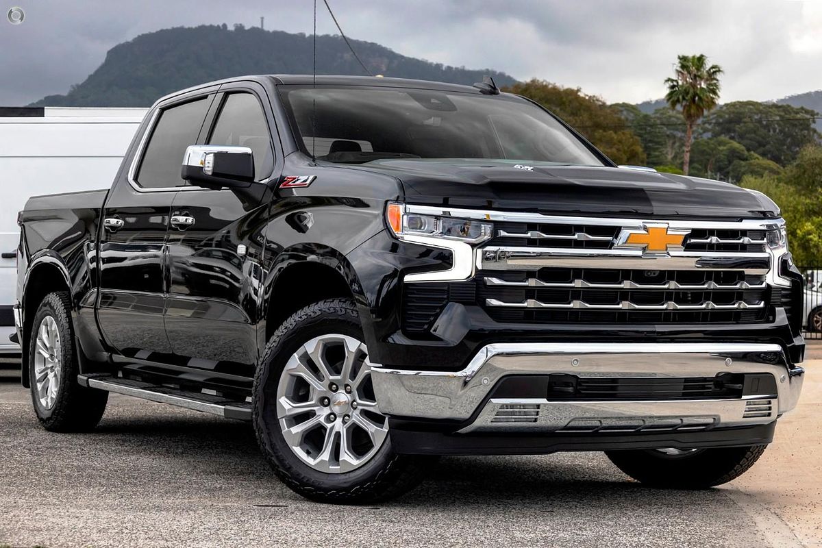 2023 Chevrolet Silverado 1500 LTZ Premium W/Tech Pack T1 4X4