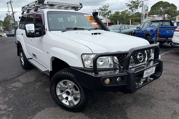 2016 Nissan Patrol Legend Edition Y61