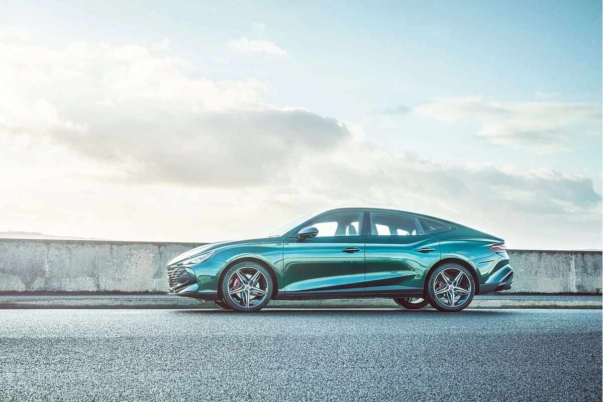 2026 MG MG7