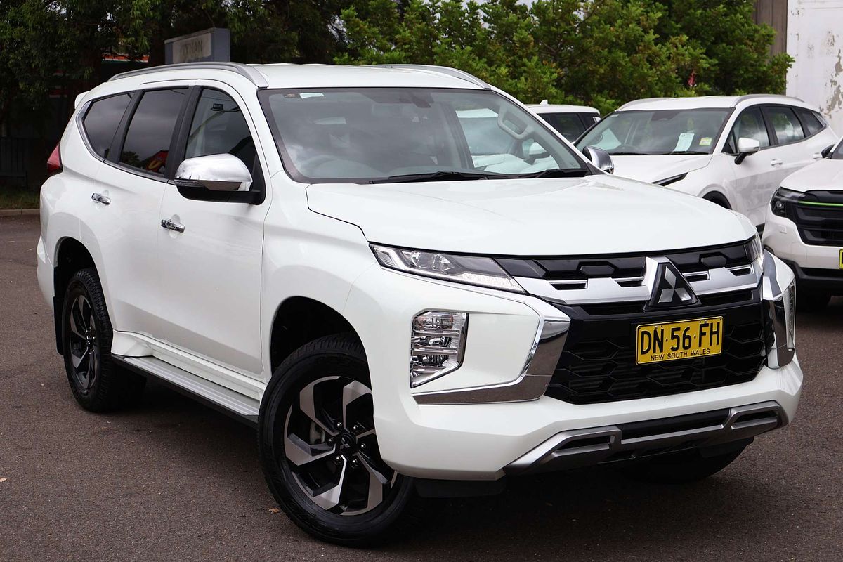 2024 Mitsubishi Pajero Sport GLS QG