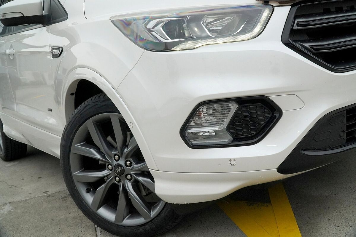 2018 Ford Escape ST-Line ZG