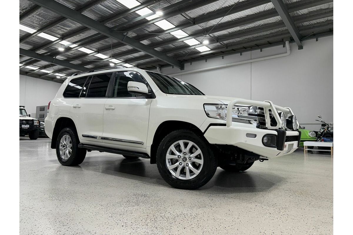 2018 Toyota Landcruiser Sahara VDJ200R