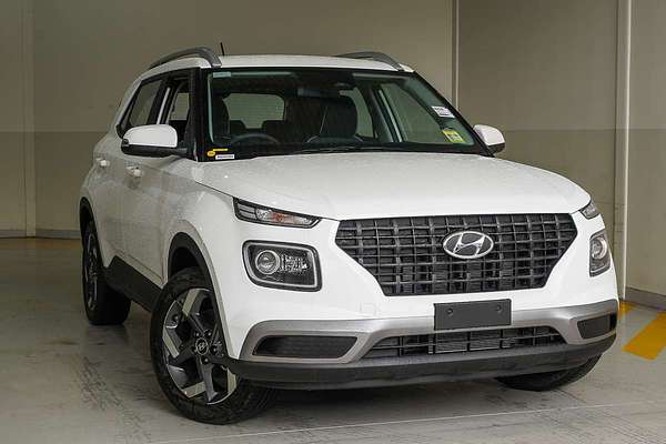 2025 Hyundai Venue Active QX.V5