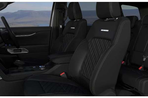 2026 Ford Everest Platinum 3.0L thumb-6