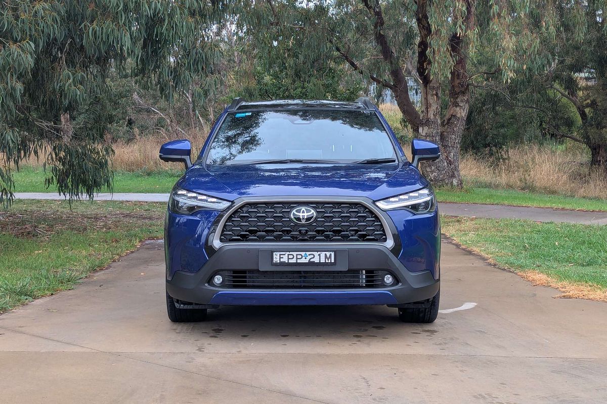 2025 Toyota Corolla Cross Atmos MXGH10R