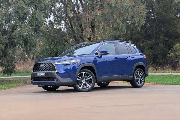 2025 Toyota Corolla Cross Atmos MXGH10R