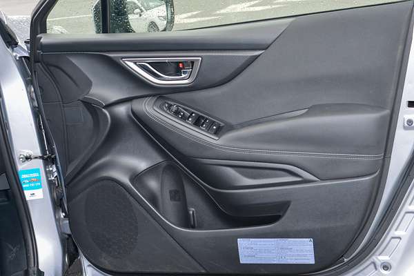 2024 Subaru Forester 2.5i S5 thumb-15