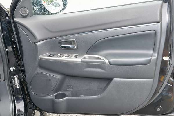 2018 Mitsubishi ASX LS XC thumb-15