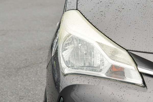 2019 Toyota Yaris Ascent NCP130R thumb-1