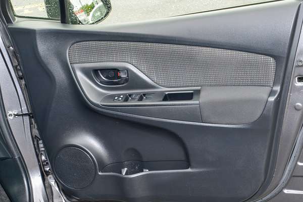 2019 Toyota Yaris Ascent NCP130R thumb-14