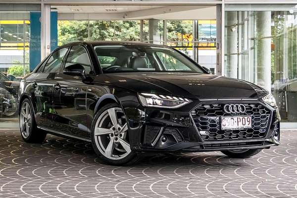 2023 Audi A4 35 TFSI S line B9