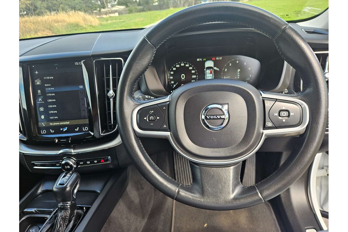 2018 Volvo XC60 T5 Momentum