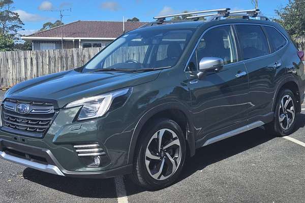 2023 Subaru Forester Hybrid S S5