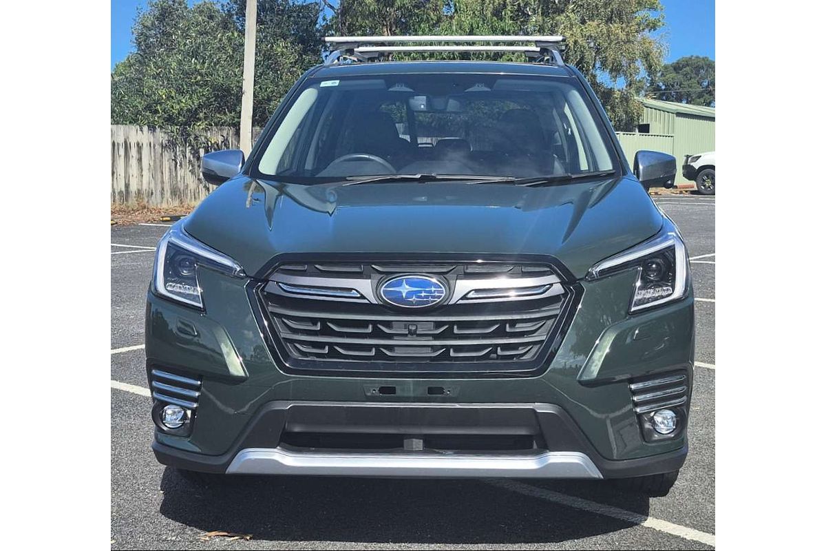 2023 Subaru Forester Hybrid S S5