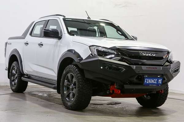 2025 Isuzu D-MAX X-TERRAIN 4X4