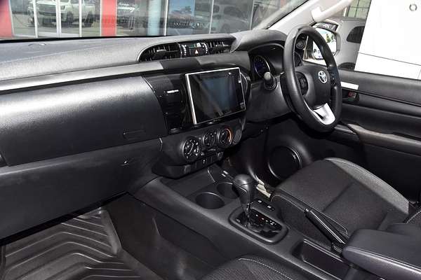2020 Toyota Hilux SR Hi-Rider GUN136R Rear Wheel Drive thumb-6